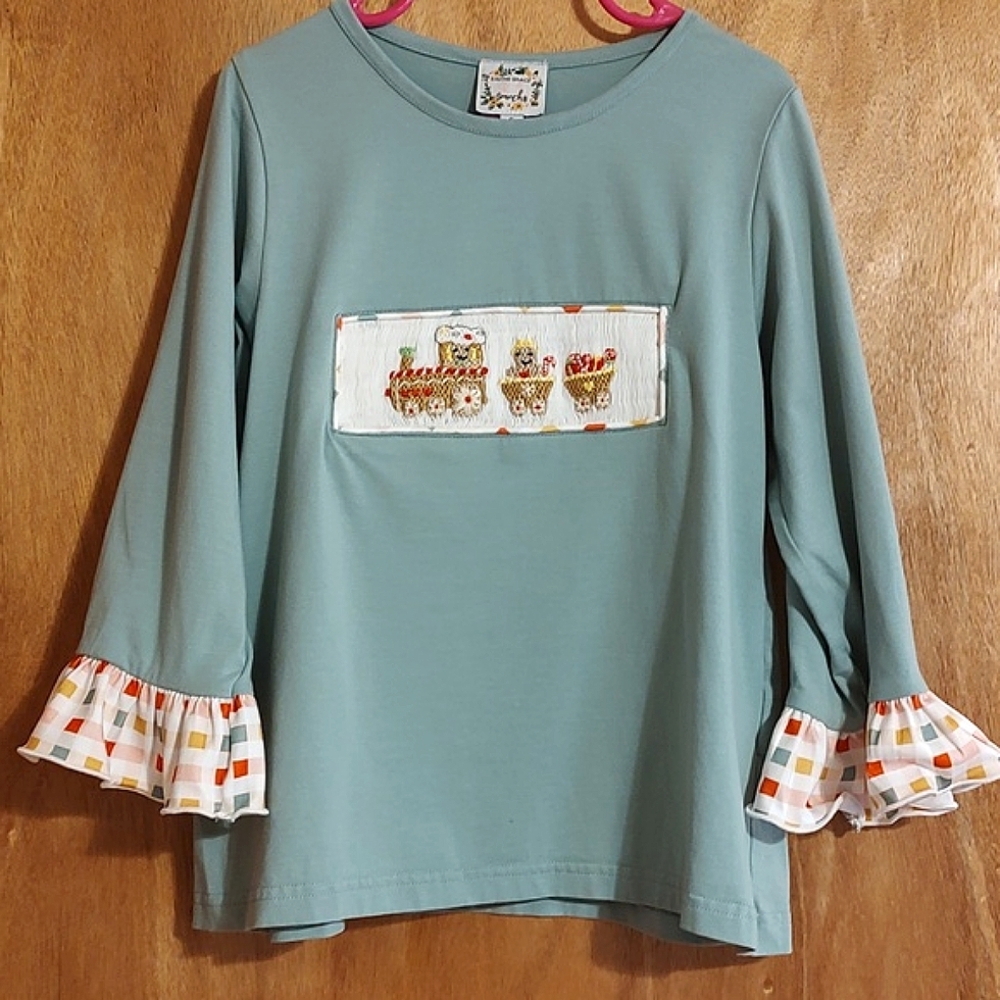 🍭Saving Grace Smocks Girls Embellished Ruffle Top Mint Green Long Sleeve Size 5